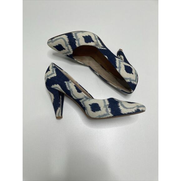 Women’s Seychelles Fabric Heels‎ SIZE 9 Anthropologie Aztec Blue Shoes Pumps - Picture 8 of 15